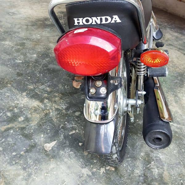 Honda 125 5