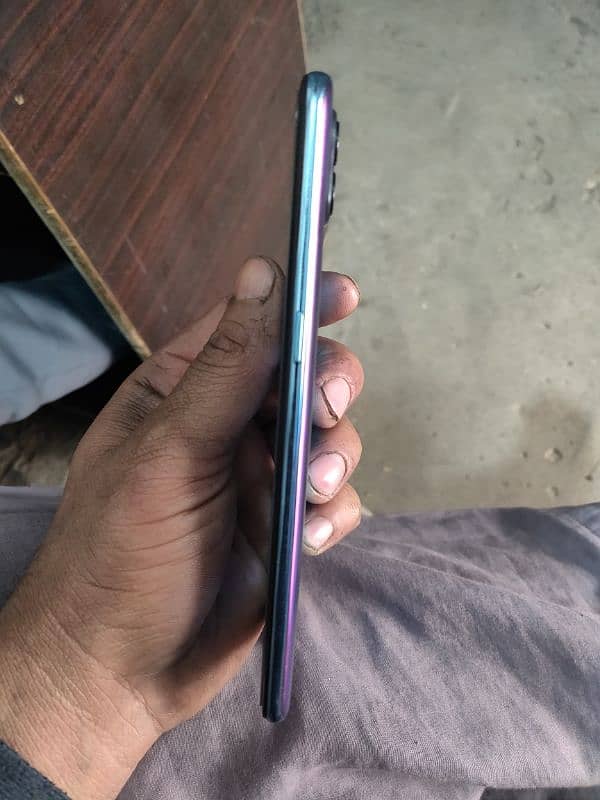 Oppo F 17 Pro 2