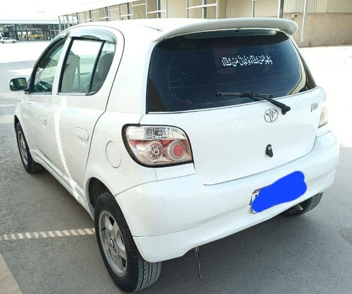 Toyota Vitz 1999 14