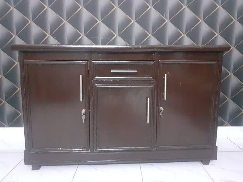 cabinet 1