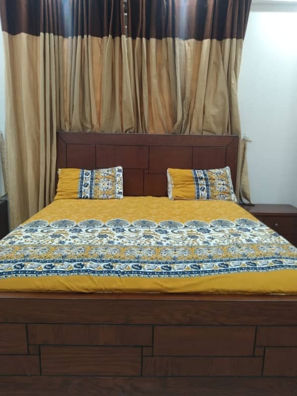 F-11 Fully Furnished 3Bed Apartments For Rent 10