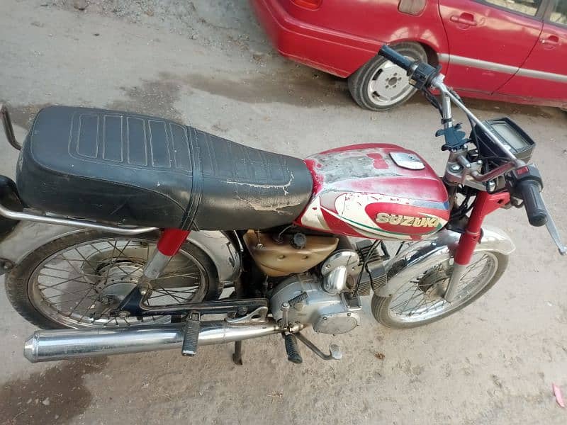 Suzuki 100cc 2 stroke japani Islamabad number antique bike e 13