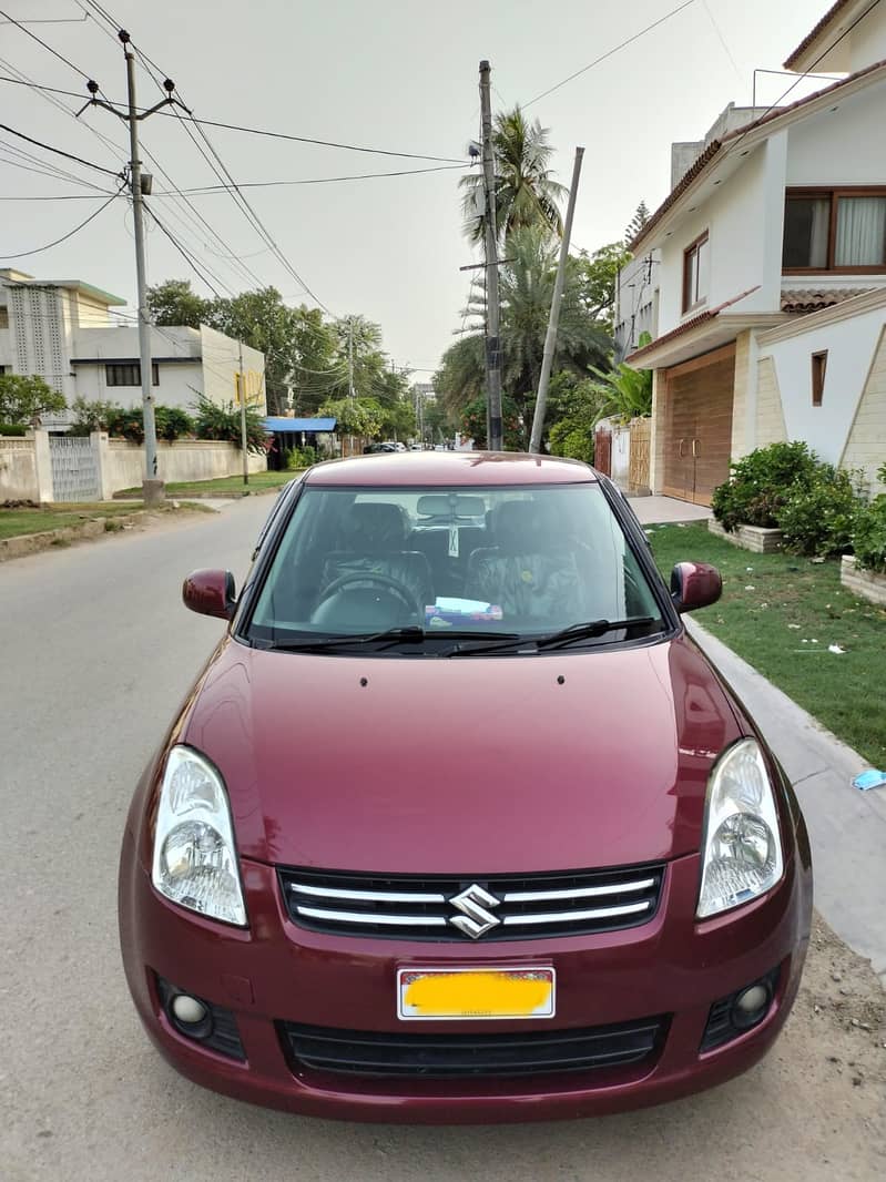 Suzuki Swift 1.3 DLX (Navigation) Model 2016 0