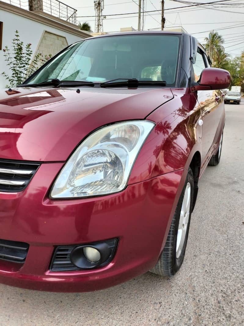 Suzuki Swift 1.3 DLX (Navigation) Model 2016 5