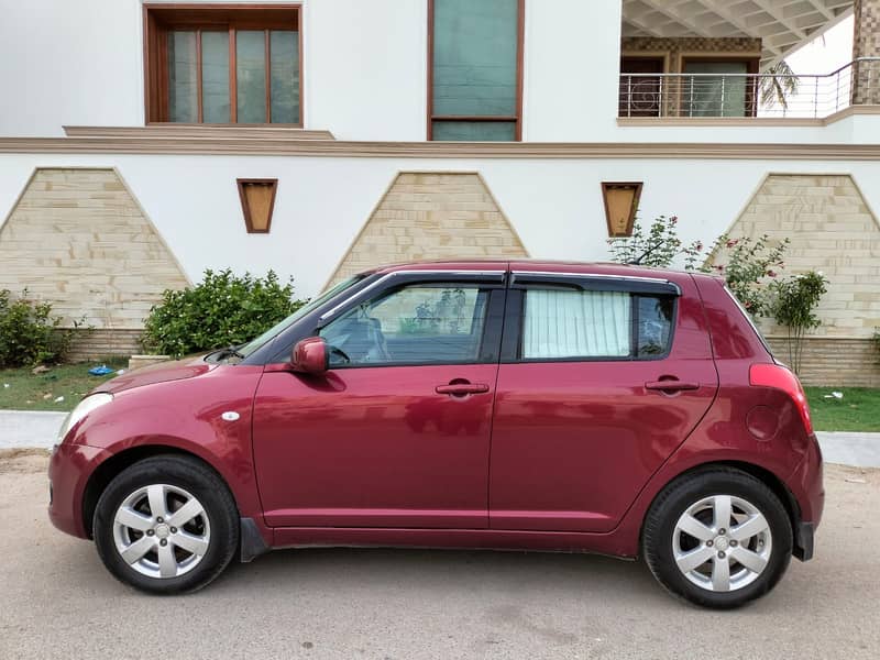 Suzuki Swift 1.3 DLX (Navigation) Model 2016 14