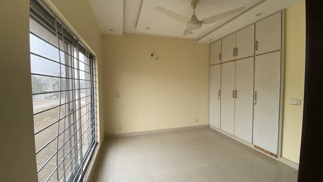 Brand New 5 Marla House For Rent 25