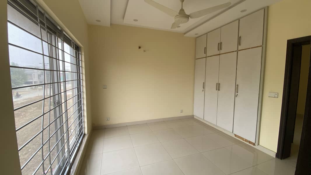 Brand New 5 Marla House For Rent 26