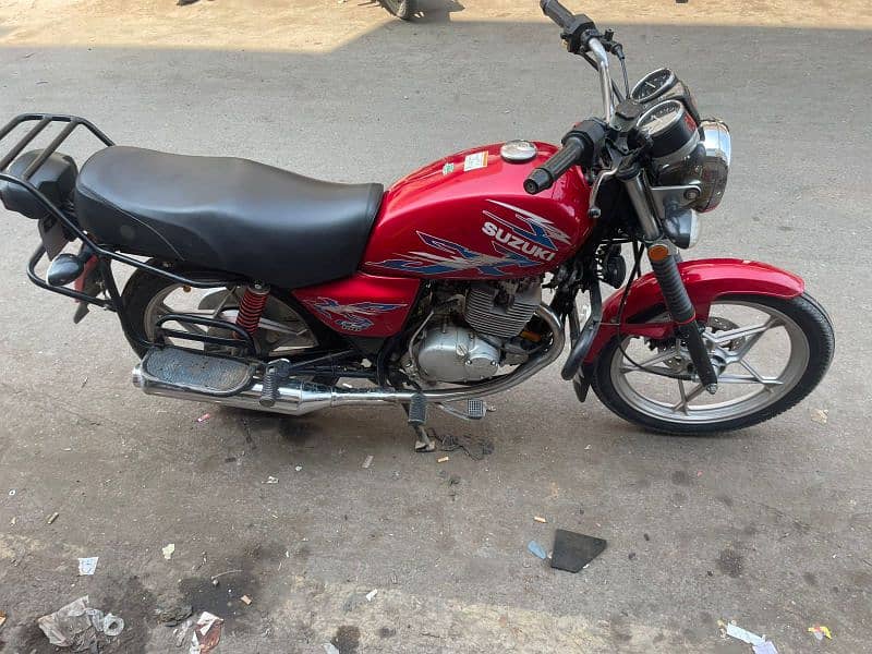 Suzuki GS 150 SE 0