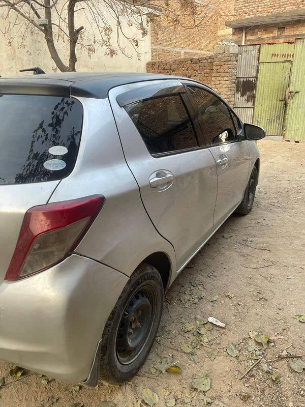 Toyota Vitz 2012 1