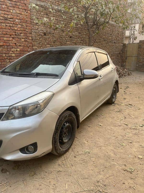 Toyota Vitz 2012 2