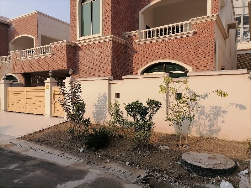 Buy A 12 Marla House For sale In Askari 3 3