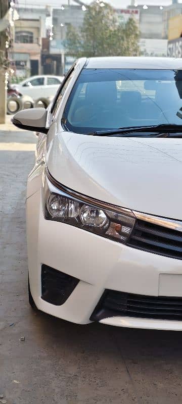 Toyota Corolla GLI 2015 3