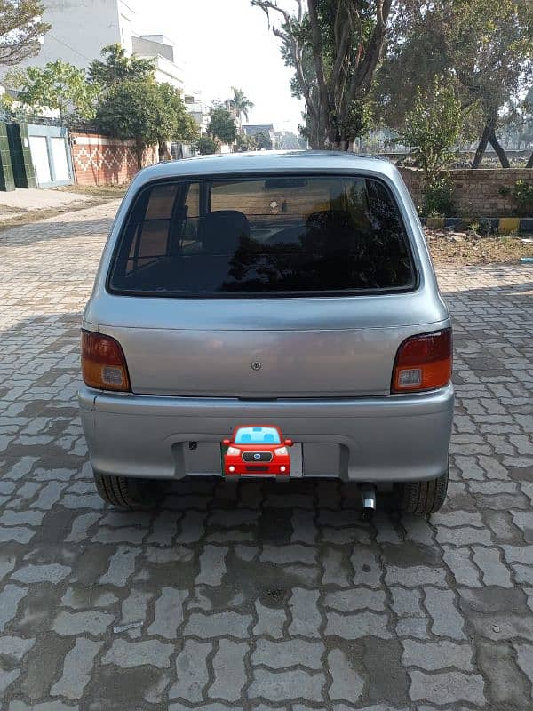 Daihatsu Cuore 2004 5