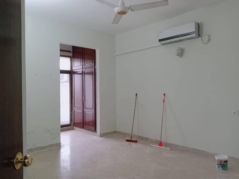 G-11 3Bed Apartment for sale on investor price 16