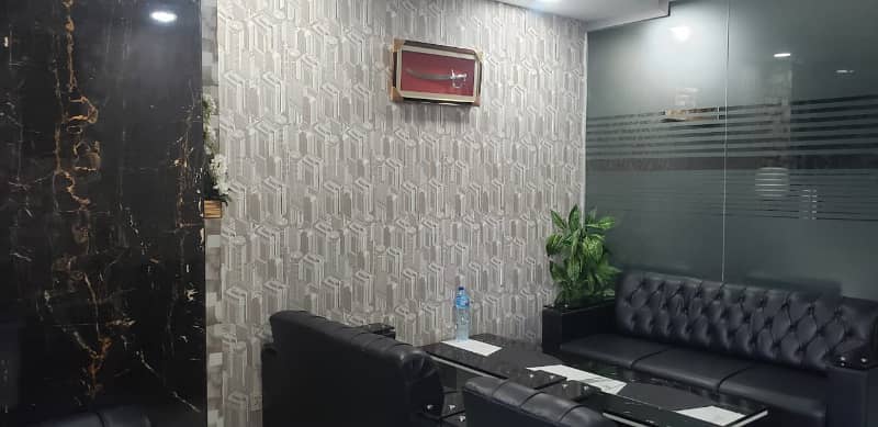 900sq-ft pair shop for sale in Bahria town phase 8 E commercial 4