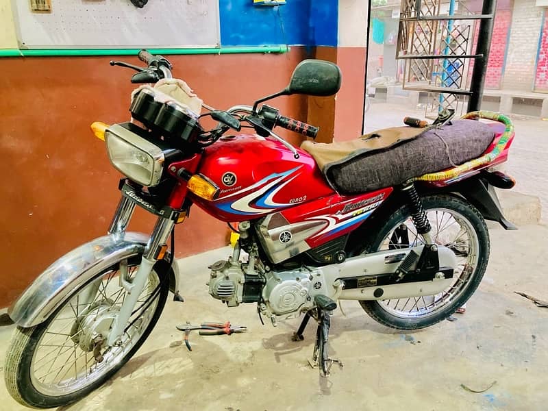 Yamaha Junoon 0