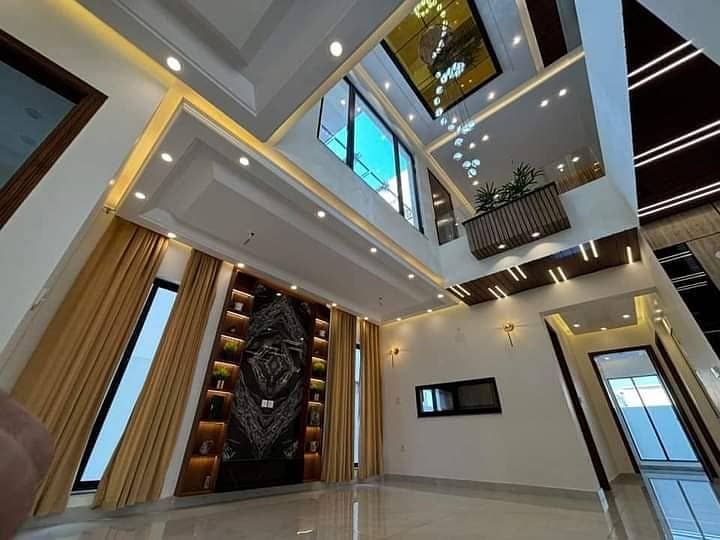 1 KANAL BRAND NEW LUXURY ELEVATION DESIGN MODERN HOUSE AVAILABLE FOR RENT IN DHA PHASE 7 BLOCK -X LAHORE. ONLY RENT 250000 BEST OFFER'S REWARDS. 2