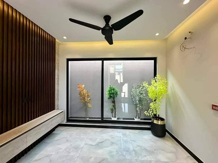 15 Marla Brand New Beautiful Lower Portion Available For Rent In Formanites Housing Scheme Block - N Lahore. 5