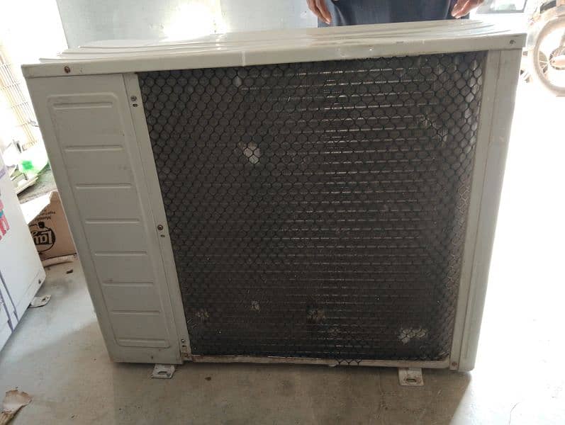 one AC price non inverter 2 ton Orient floor standing AC 9