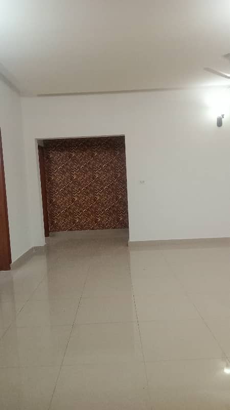 3 Bed Apartment Available For Rent In Askari 11 Sec-B Lahore 27