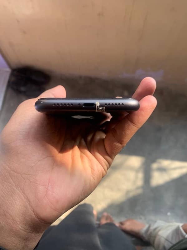 IPhone 11 non pta Factory 6