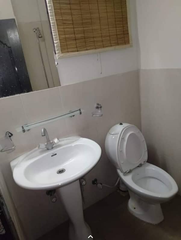 2 Bedroom Apartment Available For Rent In Askari 11 Sec-C Lahore 13