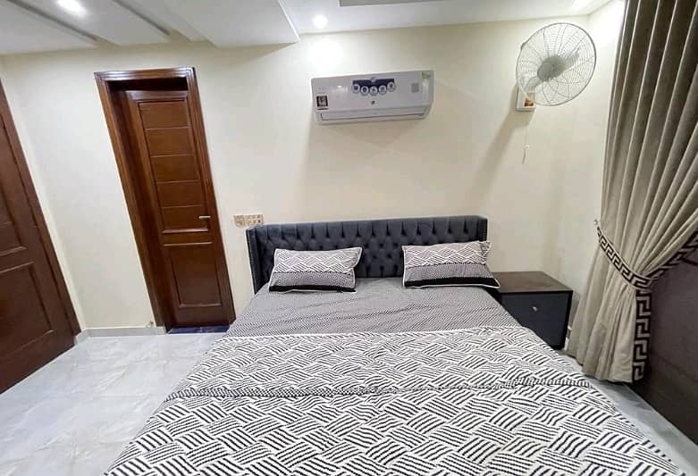 Avail Yourself A Great 400 Square Feet Flat In Bahria Town - Sector C 6