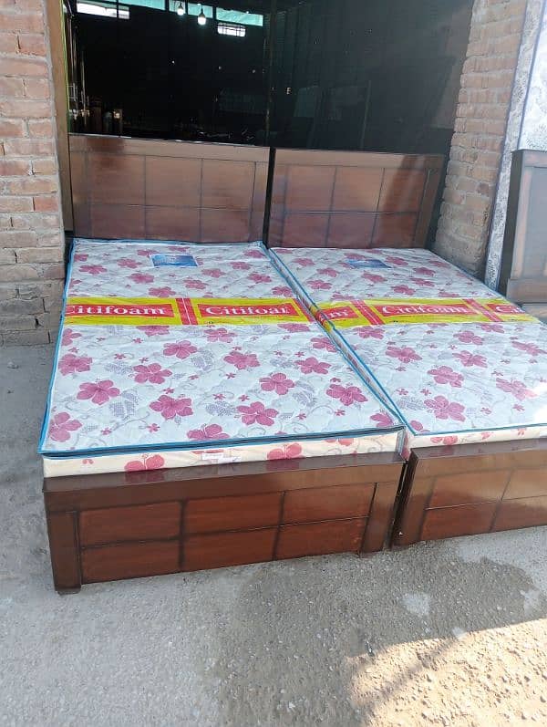 single beds/ 2 single beds/single bed mattress/ single beds for sale / 0