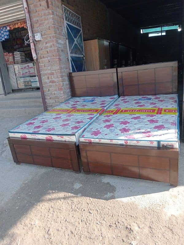 single beds/ 2 single beds/single bed mattress/ single beds for sale / 2