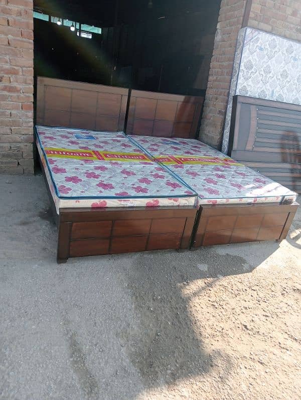 single beds/ 2 single beds/single bed mattress/ single beds for sale / 4