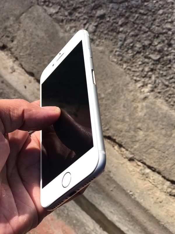 iPhone 8 bypass argent sale location Rawalpindi 13