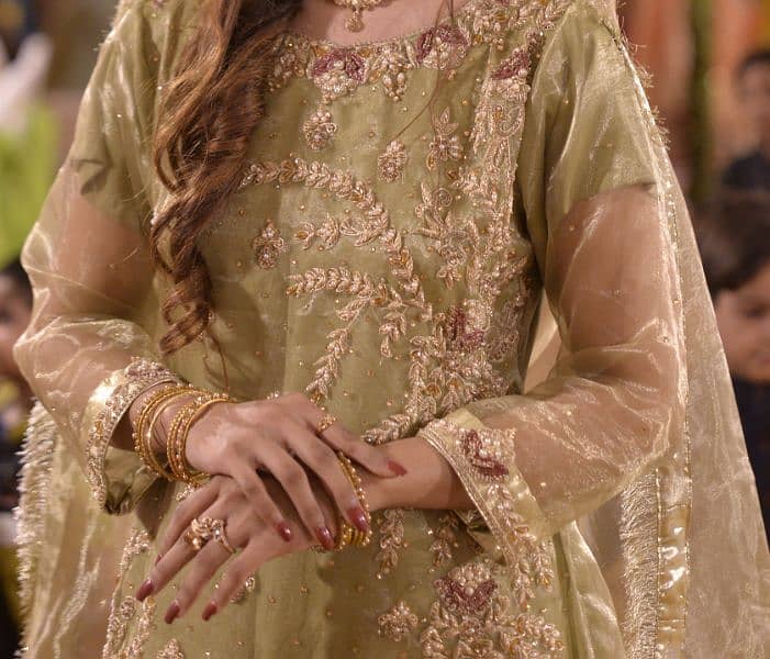 Mehndi Dress Bride 0