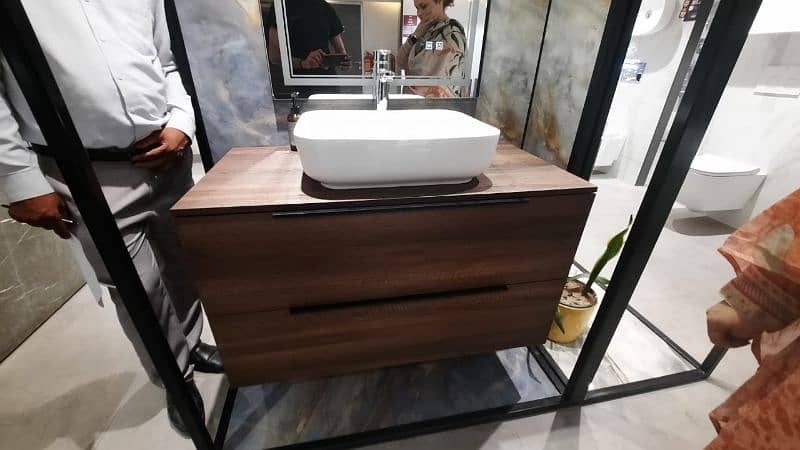 Bathroom vanities in customized size and colour 2