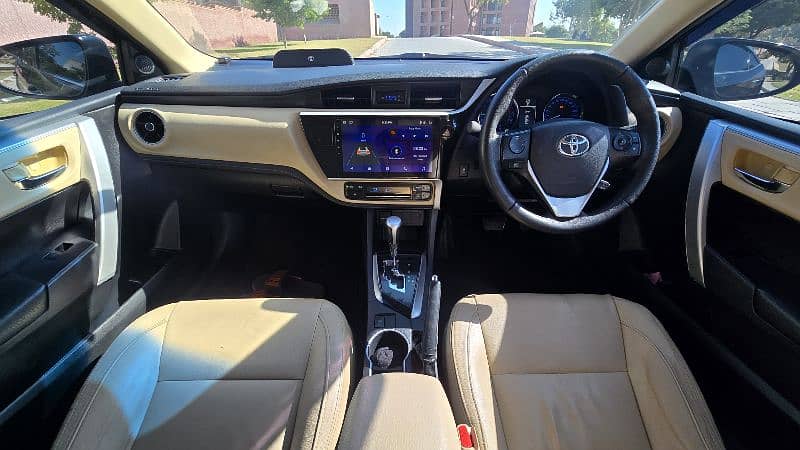 Toyota Corolla Grande 2017/2018 7