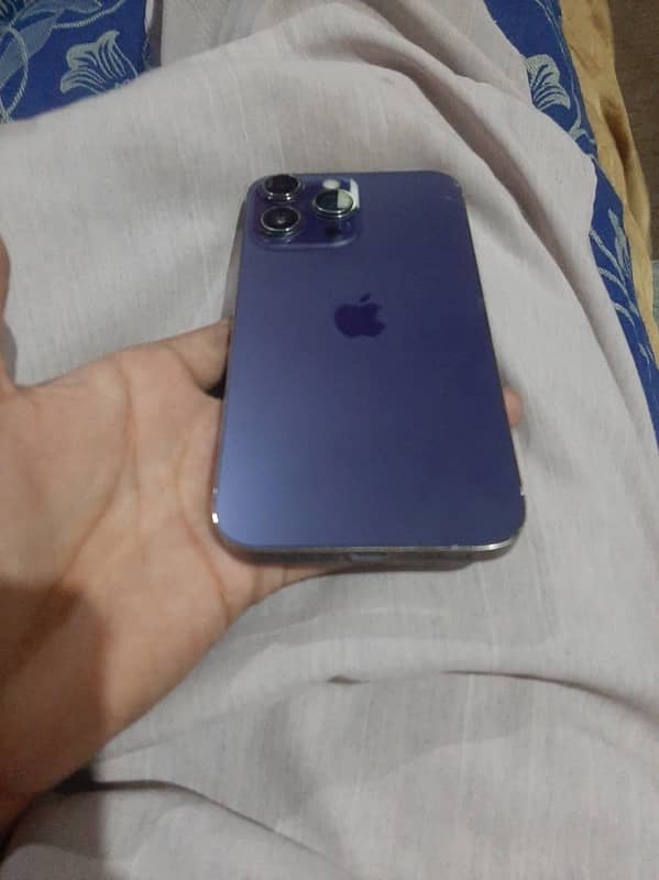 iPhone XR 64 gb sim locked Exchange possible 1