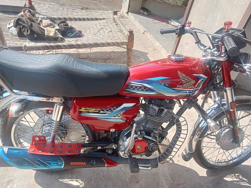 Honda 125 zero meter 1