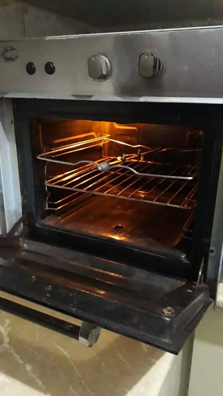 Gas oven 0