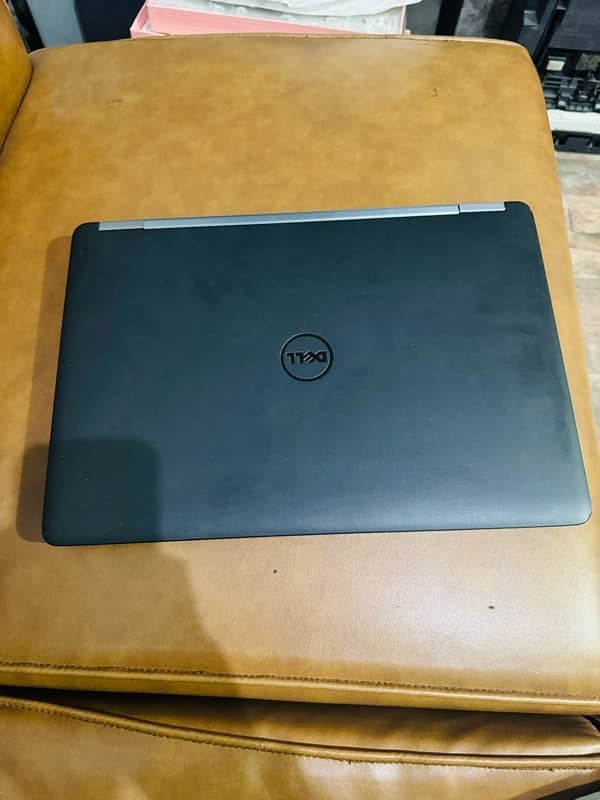 core I 5 six generation 8gb/256 Dell latitude E7470 laptop for sale 2