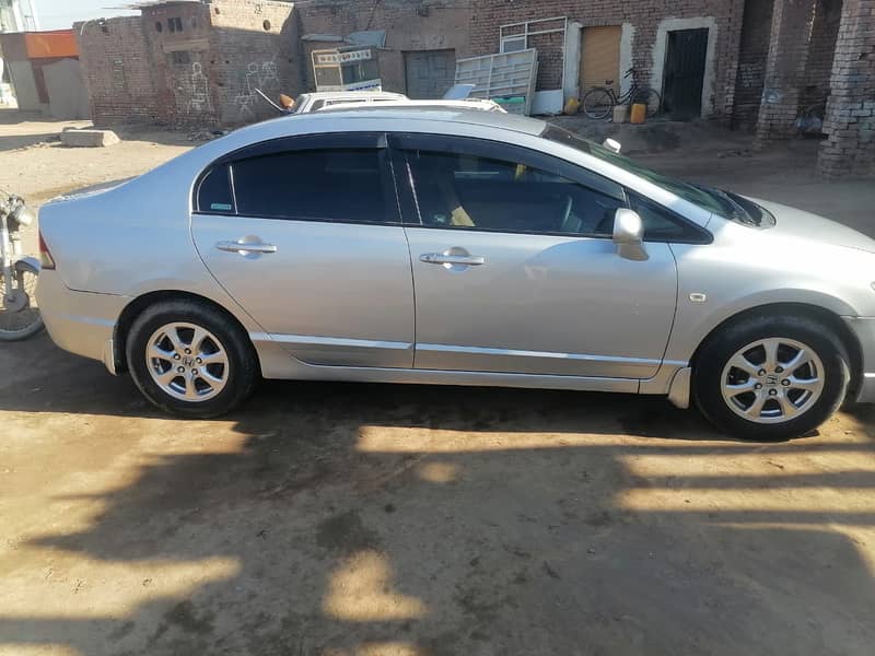 Honda Civic (Hybrid) 2007 3