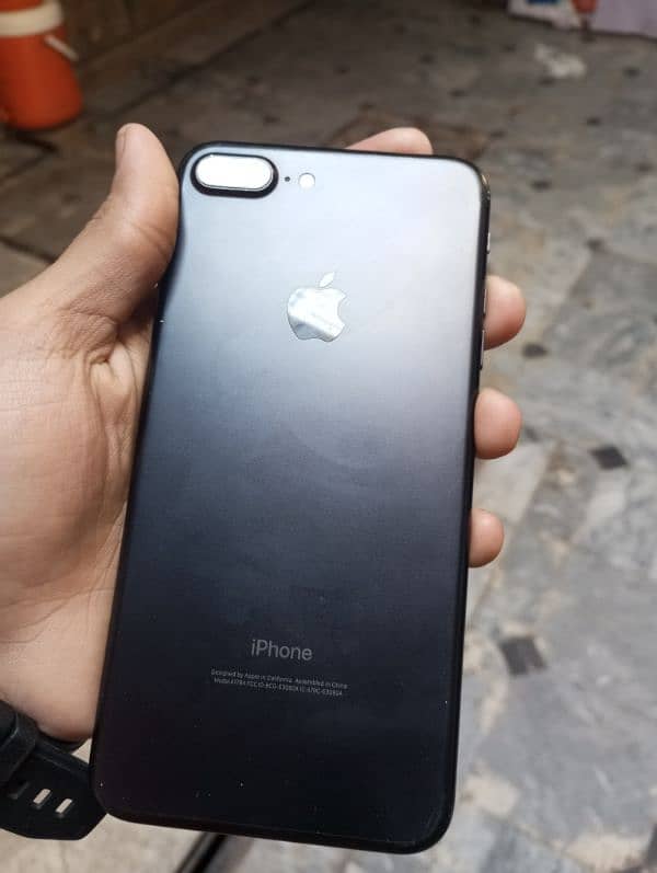 iPhone 7 plus non pta 128gb jet black 0