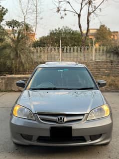 Honda Civic Oriel 2004