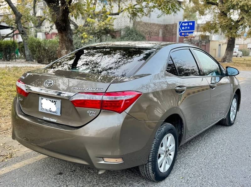 Toyota Altis Grande 2015 7