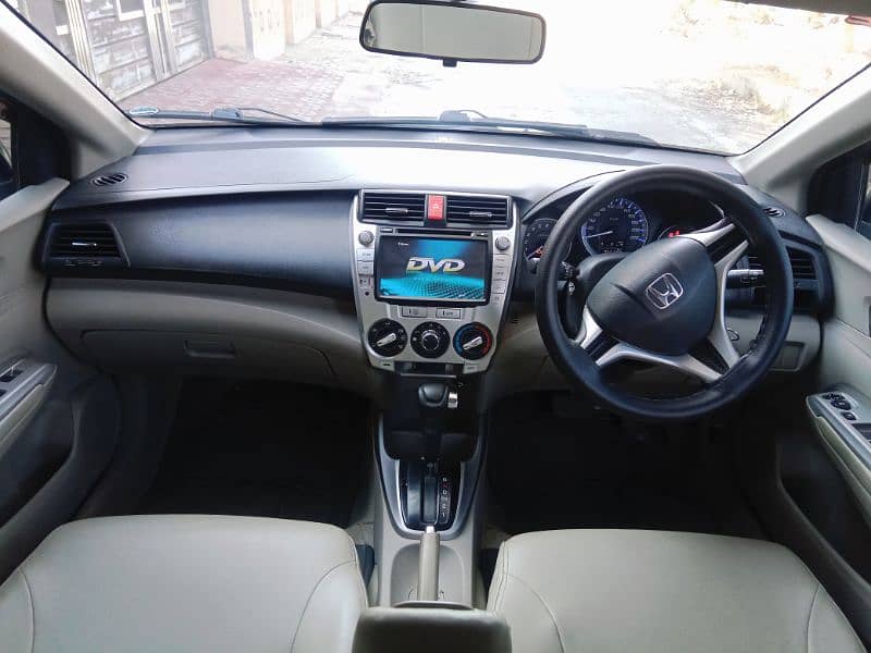 Honda City Aspire 2015 1.5 auto full option 7