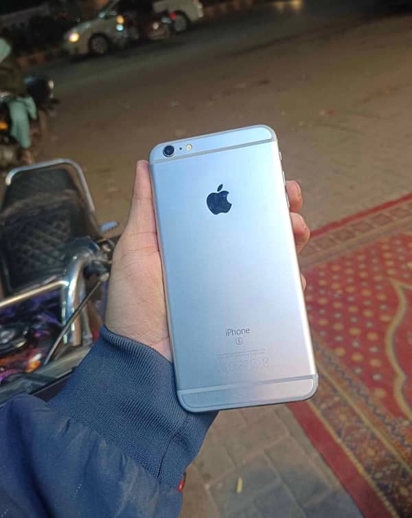 iphone 6splus non pta 16 gb bust for pubg or Camra 1