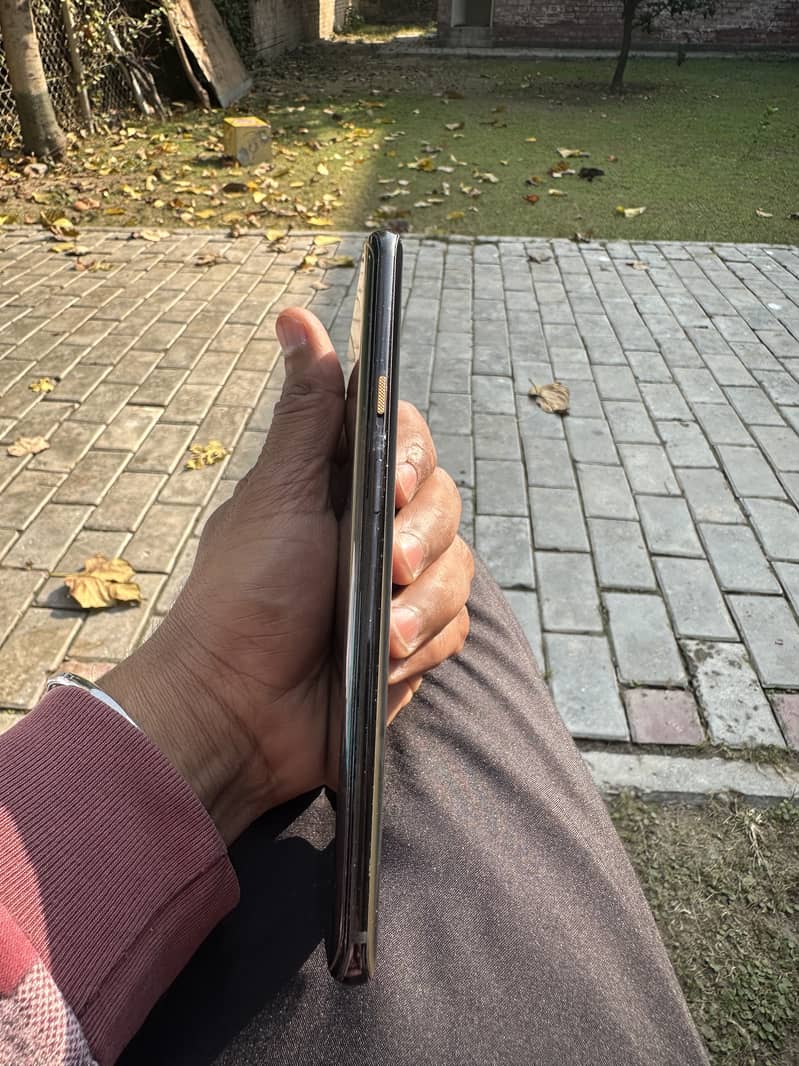 One Plus 7T Pro 5