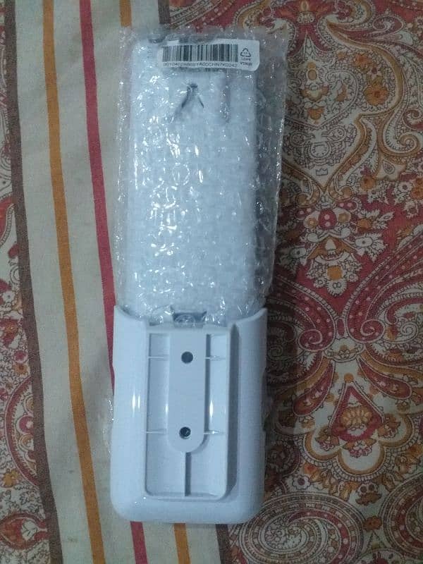 Haier Ac remote hot and cool for sale 2