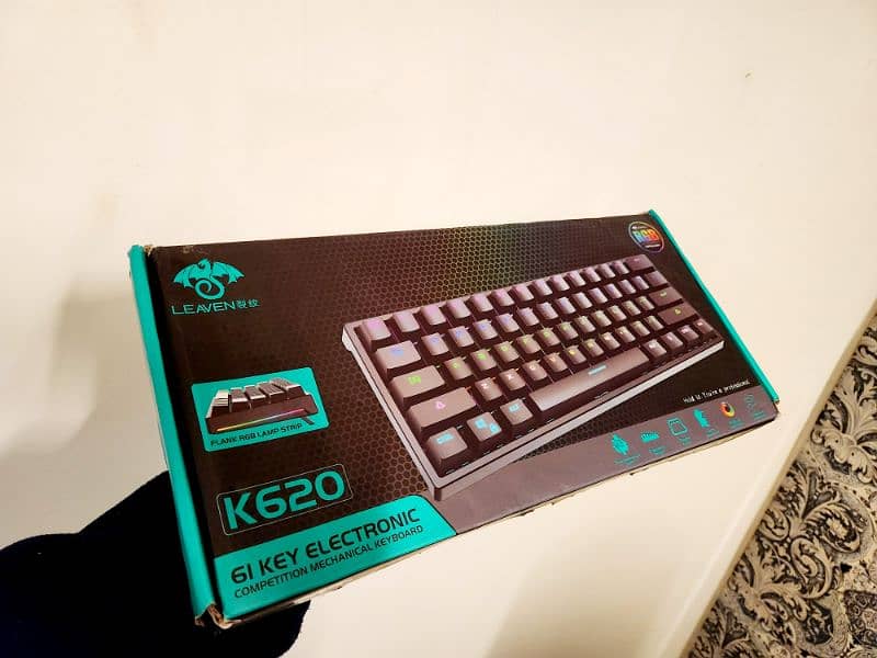 Leaven k620 mini mechanical keyboard blue switches brand new wired 0