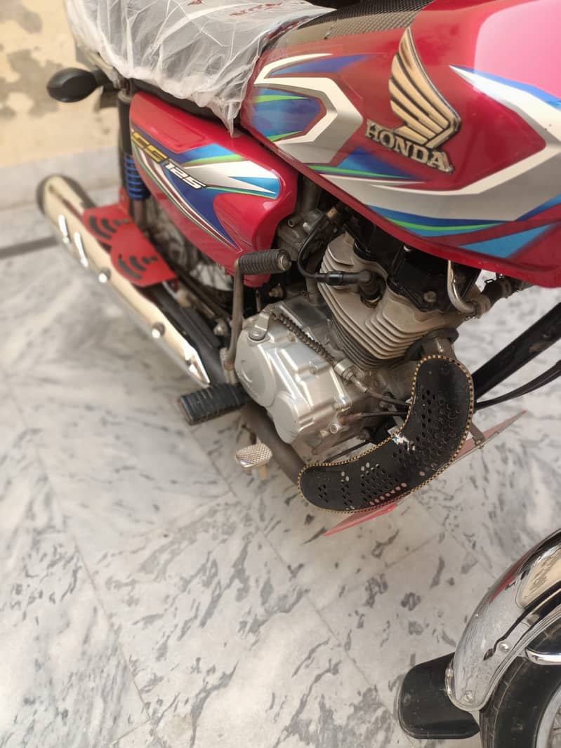 Honda CG125 Model 2022[TOTAL GENIUN] 3