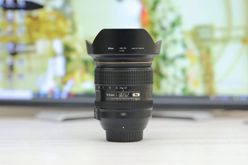 Nikon AF-S 24-120mm f/4G ED VR Zoom Lens 0