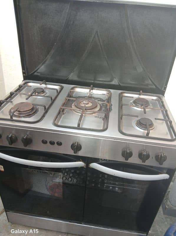 Cooking Range With Oven & Grill 0